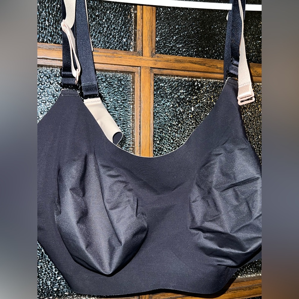 Knix Evolution Bra - Size 8 - EUC - Reversible